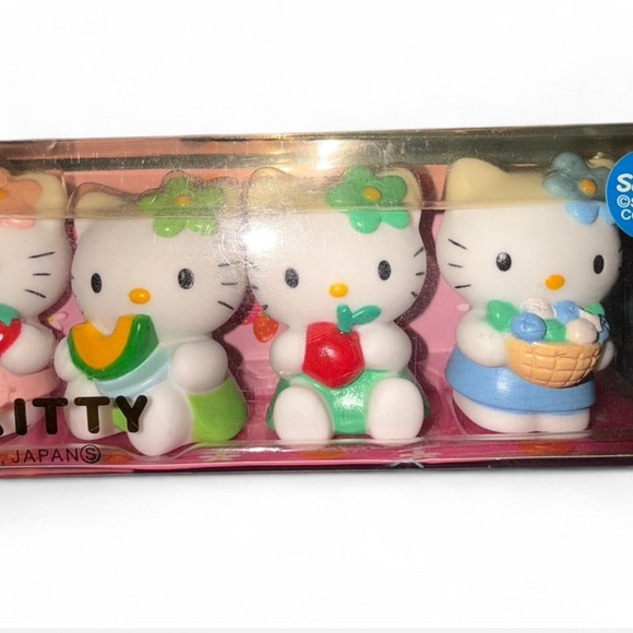 HELLO KITTY 5 piece 2002 Fruit Doll Set - Pink and White collectible - Picture 8 of 10